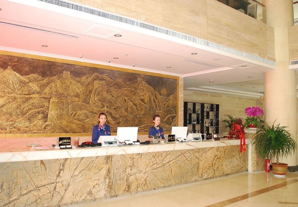 Weishi International Hotel Qing Zhou Buitenkant foto